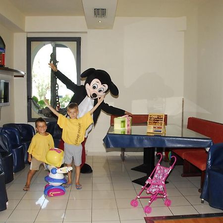 Hotel Nettuno Cattolica Zewnętrze zdjęcie