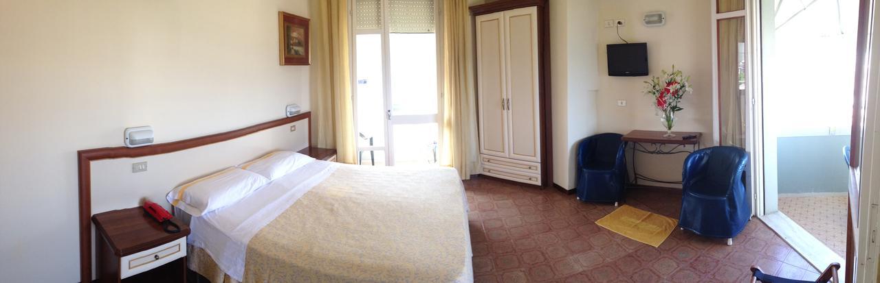 Hotel Nettuno Cattolica Zewnętrze zdjęcie