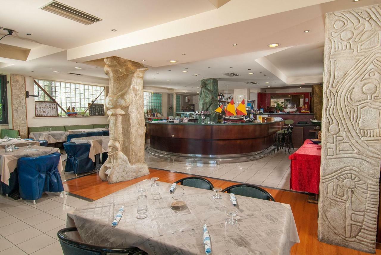 Hotel Nettuno Cattolica Zewnętrze zdjęcie