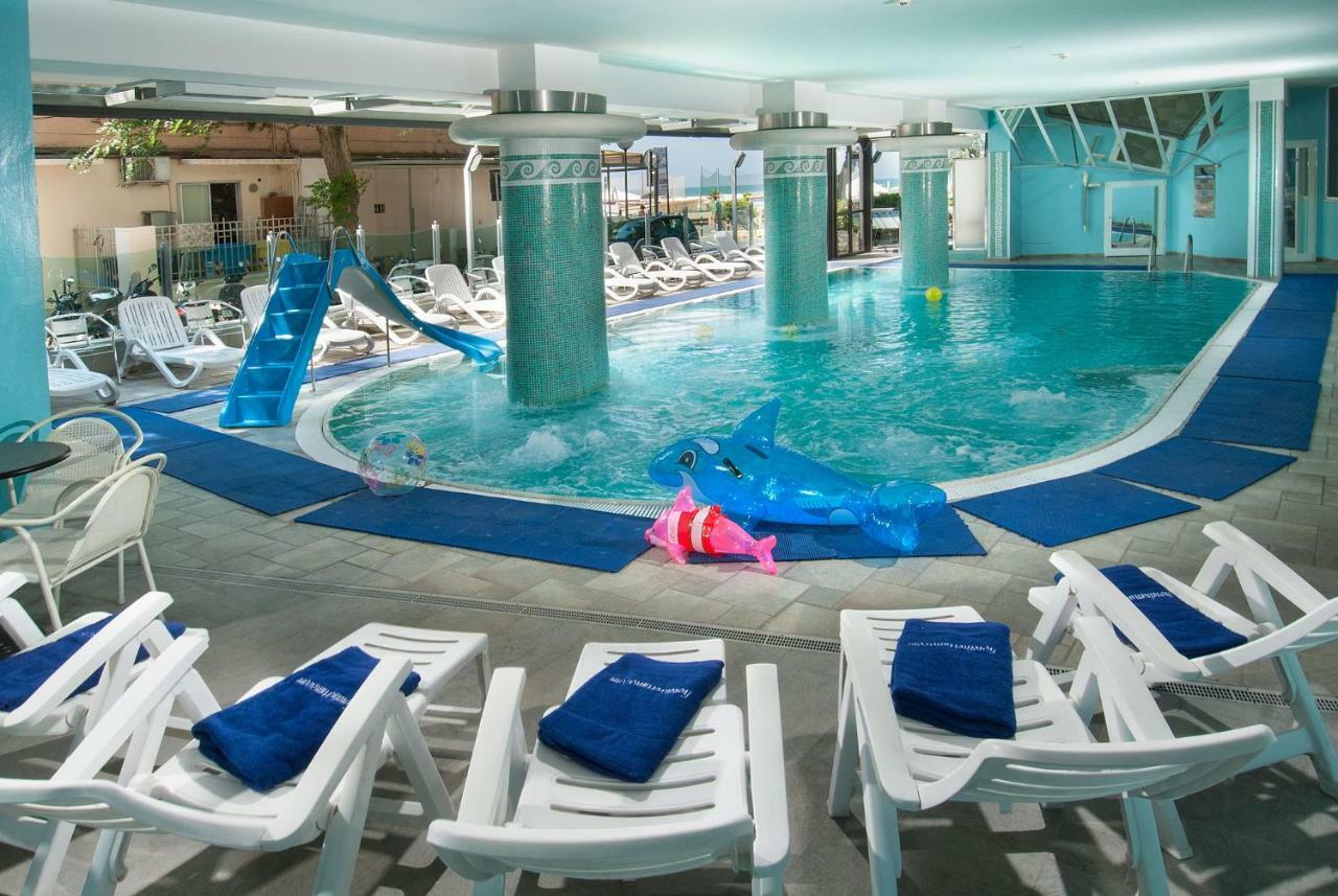 Hotel Nettuno Cattolica Zewnętrze zdjęcie