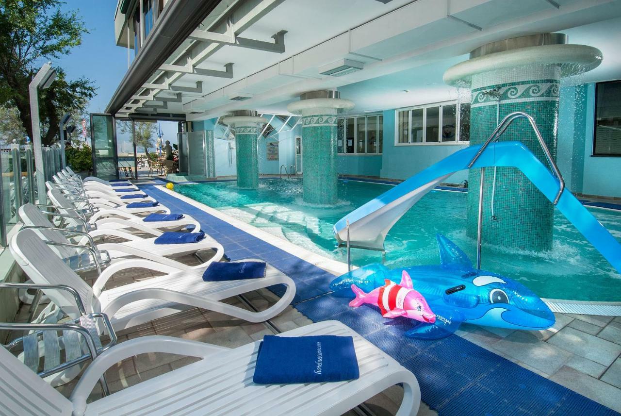 Hotel Nettuno Cattolica Zewnętrze zdjęcie