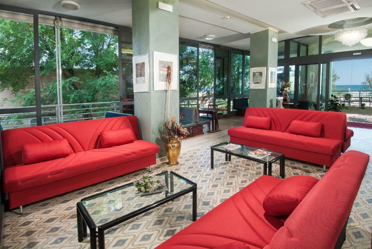 Hotel Nettuno Cattolica Zewnętrze zdjęcie